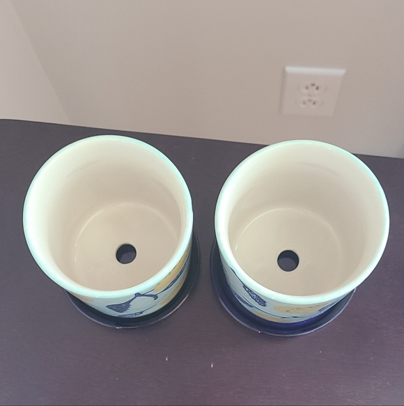 2 Pavo Planter | Patterned Ceramic Planter - Picture 5 of 10